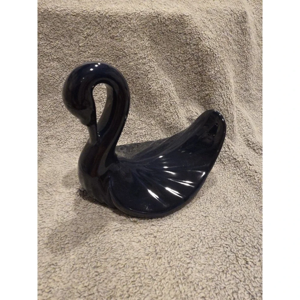 Vintage Swan Soap Trinket Towel Dish Navy Blue Ceramic Elegant‎ Cottage Grandma